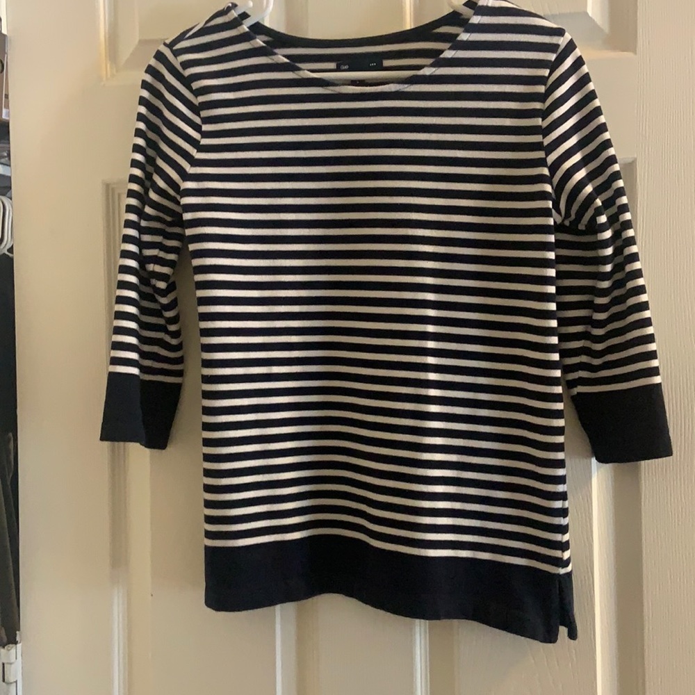 Navy blue top